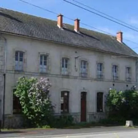 Lesmyosotis-messeix ***espace Et Calme 2/3p *